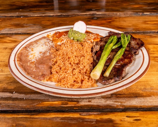 #20 Steak Tampiquena.